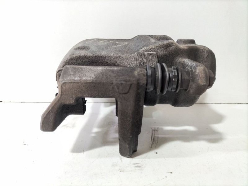 Recambio de pinza freno delantera derecha para dacia dokker furgoneta/monovolumen 1.5 dci 75 / blue dci 75 (fejw, feah) referenc