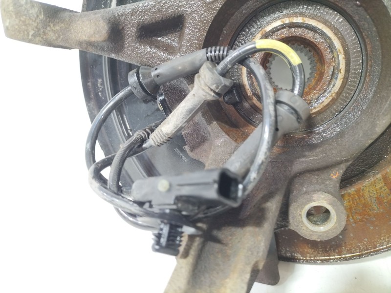 Recambio de mangueta delantera derecha para dacia dokker furgoneta/monovolumen 1.5 dci 75 / blue dci 75 (fejw, feah) referencia 