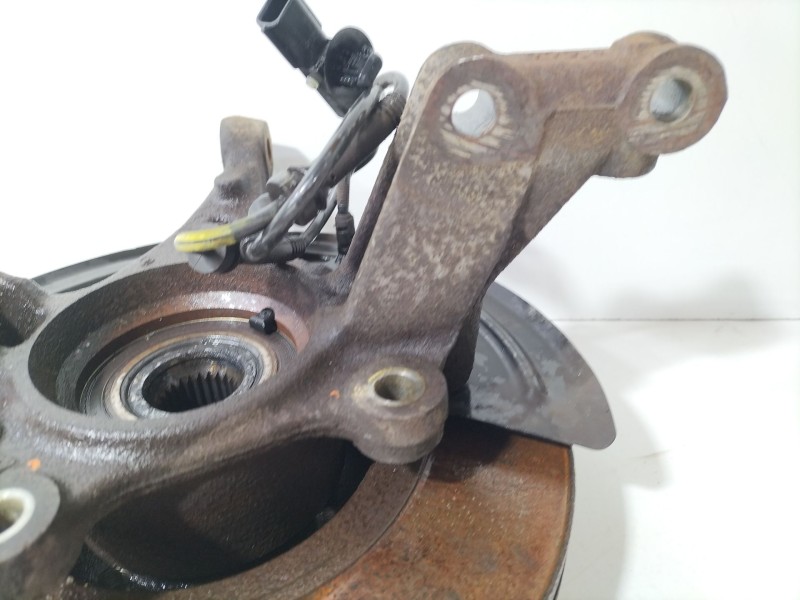 Recambio de mangueta delantera izquierda para dacia dokker furgoneta/monovolumen 1.5 dci 75 / blue dci 75 (fejw, feah) referenci