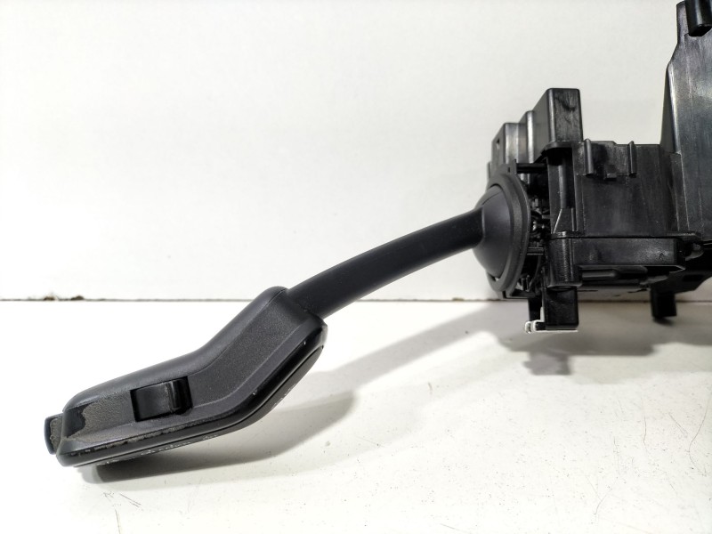 Recambio de mando multifuncion para seat ibiza iv sc (6j1, 6p5) 1.2 tsi referencia OEM IAM 6C0953501B  