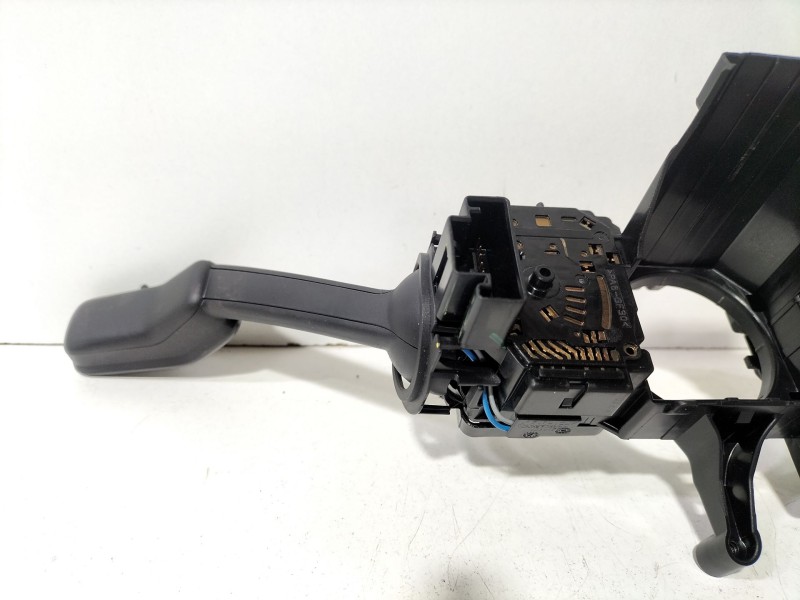 Recambio de mando multifuncion para seat ibiza iv sc (6j1, 6p5) 1.2 tsi referencia OEM IAM 6C0953501B  