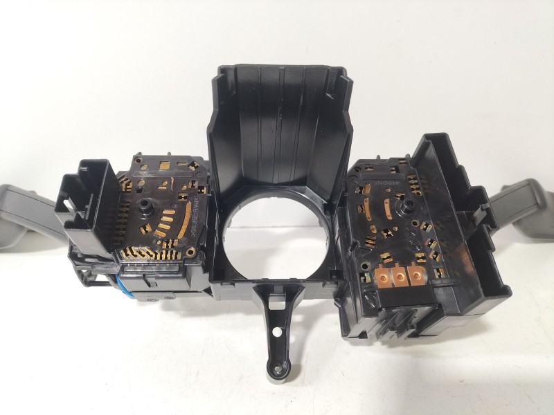 Recambio de mando multifuncion para seat ibiza iv sc (6j1, 6p5) 1.2 tsi referencia OEM IAM 6C0953501B  