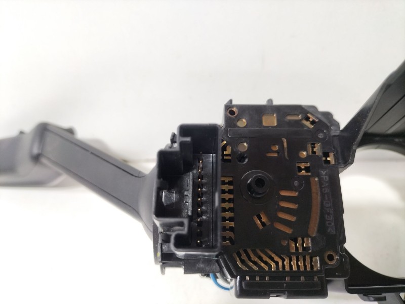 Recambio de mando multifuncion para seat ibiza iv sc (6j1, 6p5) 1.2 tsi referencia OEM IAM 6C0953501B  