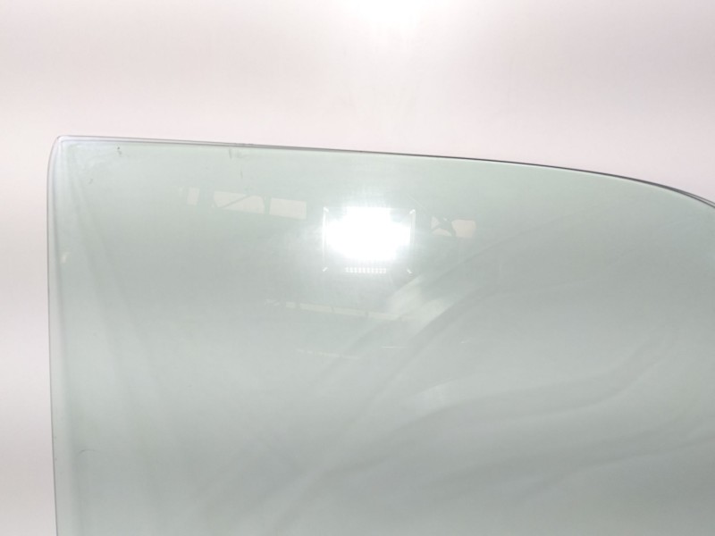 Recambio de luna delantera derecha para nissan terrano ii (r20) 2.7 tdi 4wd referencia OEM IAM td27  