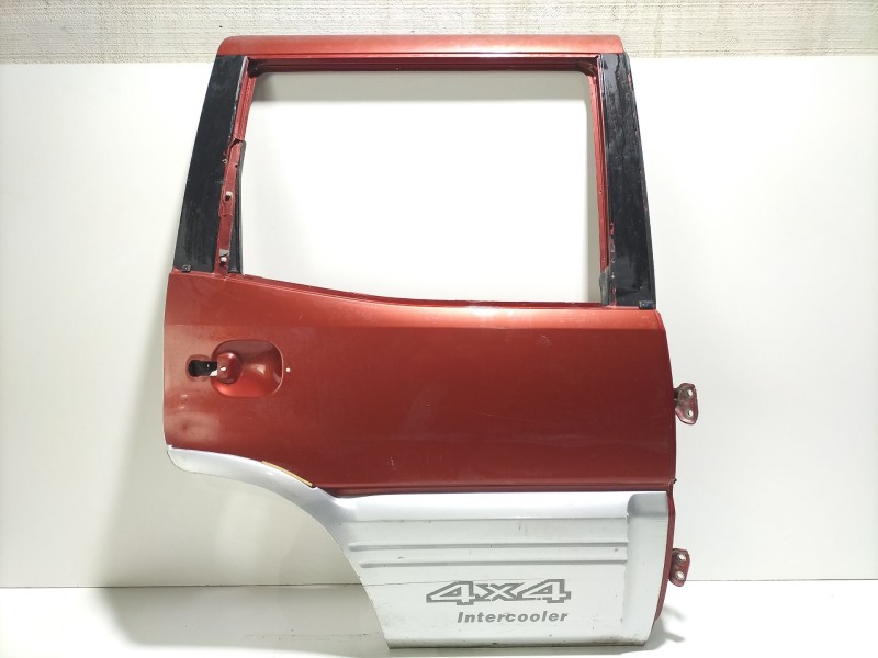 Recambio de puerta trasera derecha para nissan terrano ii (r20) 2.7 tdi 4wd referencia OEM IAM td27  