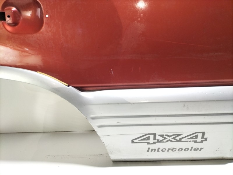 Recambio de puerta trasera derecha para nissan terrano ii (r20) 2.7 tdi 4wd referencia OEM IAM td27  