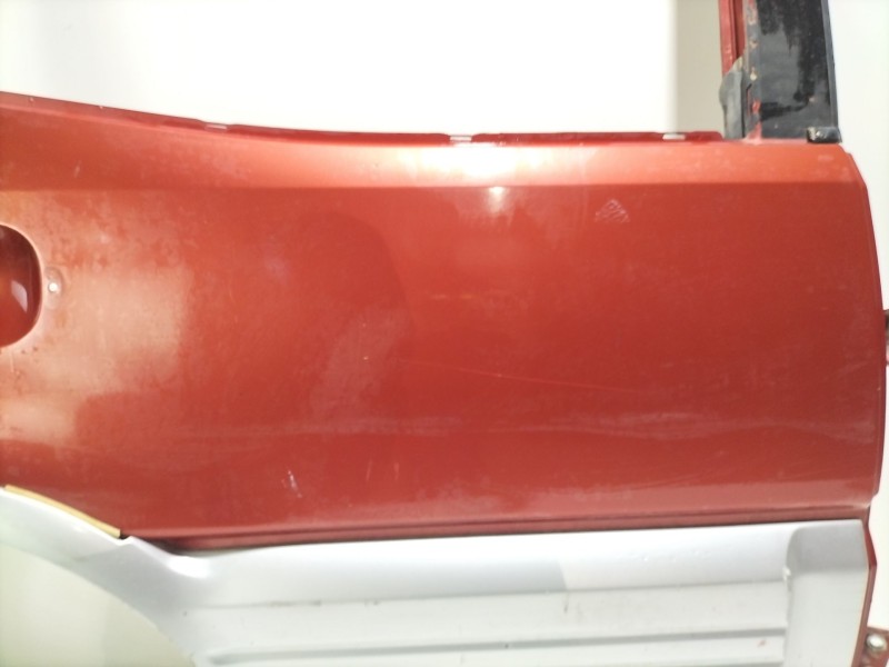 Recambio de puerta trasera derecha para nissan terrano ii (r20) 2.7 tdi 4wd referencia OEM IAM td27  