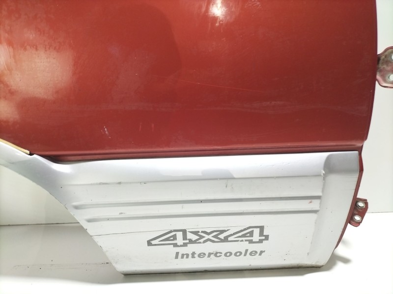 Recambio de puerta trasera derecha para nissan terrano ii (r20) 2.7 tdi 4wd referencia OEM IAM td27  