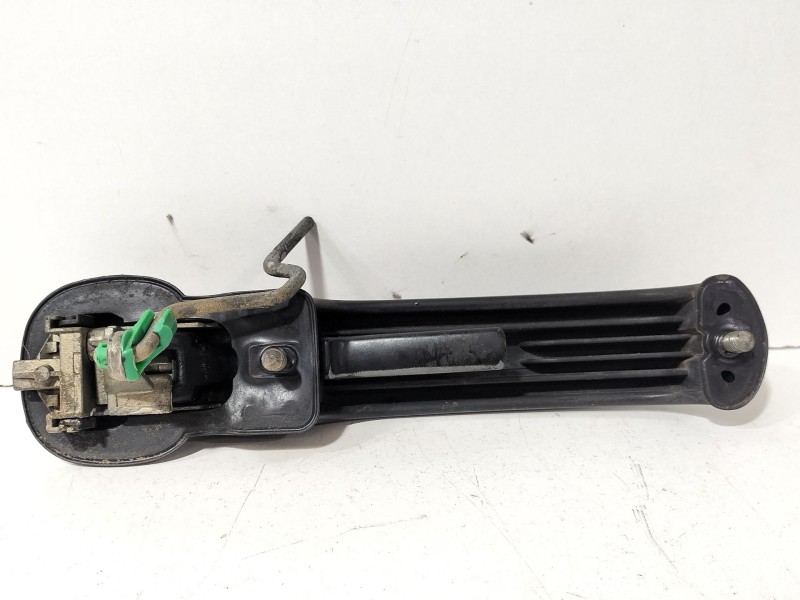 Recambio de maneta exterior trasera derecha para nissan terrano ii (r20) 2.7 tdi 4wd referencia OEM IAM 826060F600  