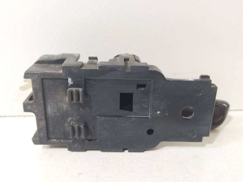 Recambio de maneta interior delantera derecha para nissan terrano ii (r20) 2.7 tdi 4wd referencia OEM IAM 8067090J00  