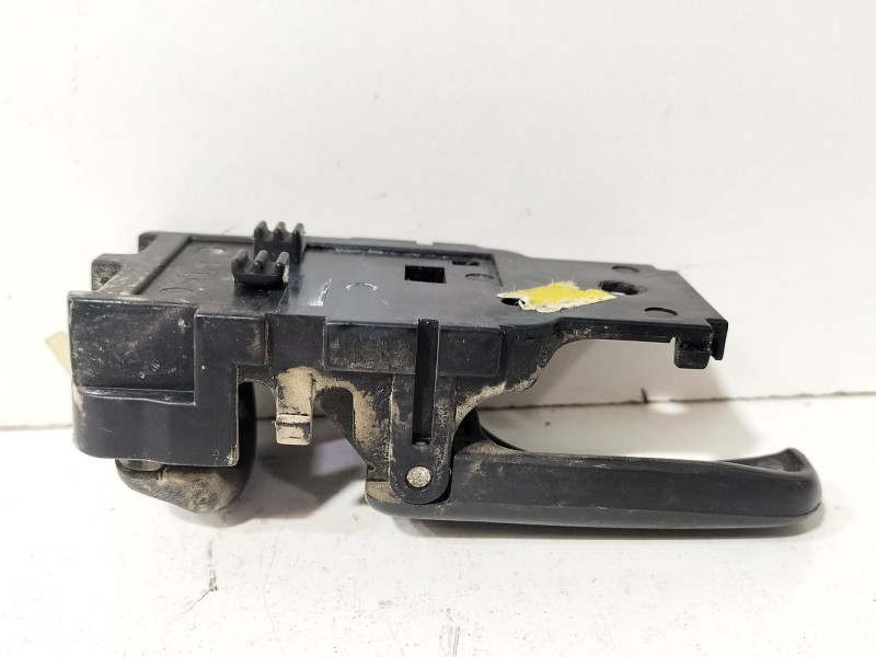 Recambio de maneta interior trasera derecha para nissan terrano ii (r20) 2.7 tdi 4wd referencia OEM IAM 8067090J00  