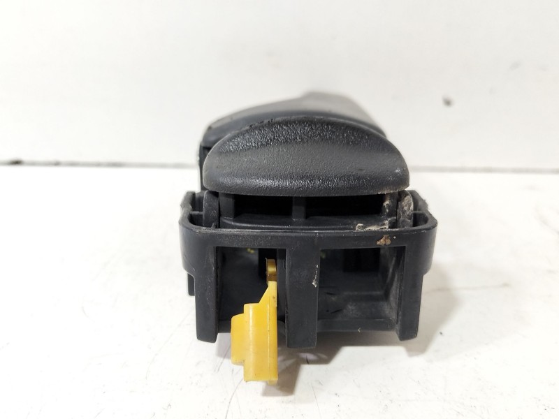 Recambio de maneta interior trasera izquierda para nissan terrano ii (r20) 2.7 tdi 4wd referencia OEM IAM 826070F600  