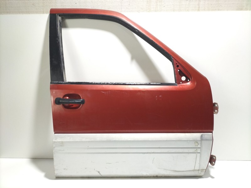 Recambio de puerta delantera derecha para nissan terrano ii (r20) 2.7 tdi 4wd referencia OEM IAM   