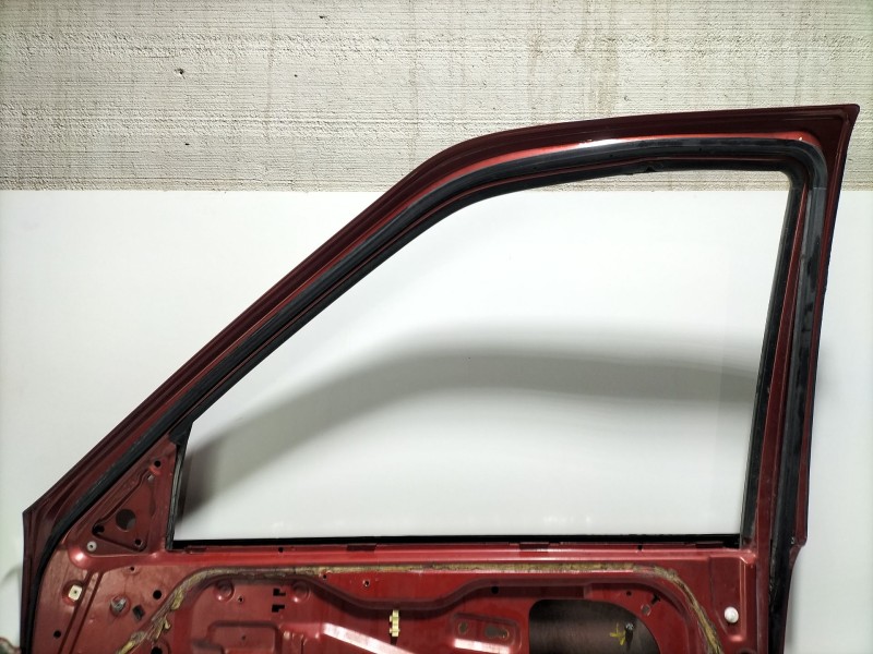 Recambio de puerta delantera derecha para nissan terrano ii (r20) 2.7 tdi 4wd referencia OEM IAM   