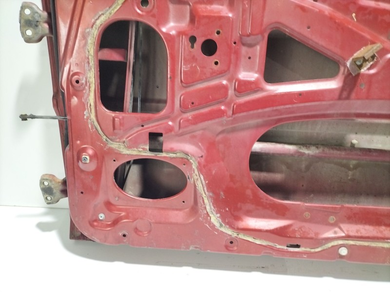 Recambio de puerta delantera derecha para nissan terrano ii (r20) 2.7 tdi 4wd referencia OEM IAM   