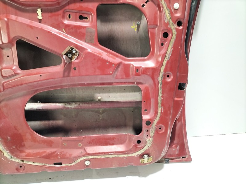 Recambio de puerta delantera derecha para nissan terrano ii (r20) 2.7 tdi 4wd referencia OEM IAM   