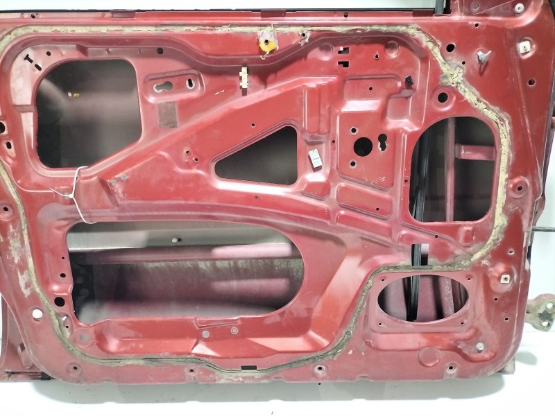 Recambio de puerta delantera izquierda para nissan terrano ii (r20) 2.7 tdi 4wd referencia OEM IAM   