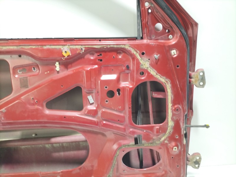 Recambio de puerta delantera izquierda para nissan terrano ii (r20) 2.7 tdi 4wd referencia OEM IAM   