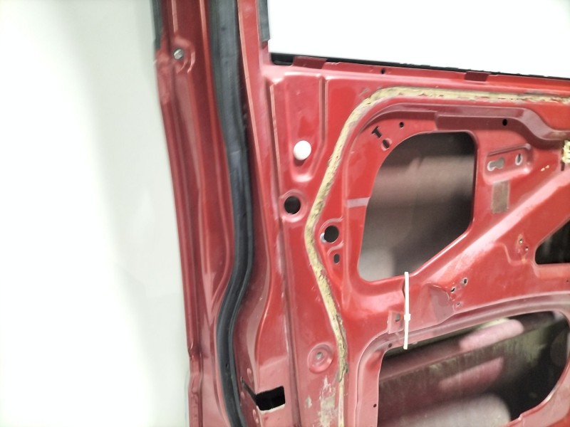Recambio de puerta delantera izquierda para nissan terrano ii (r20) 2.7 tdi 4wd referencia OEM IAM   