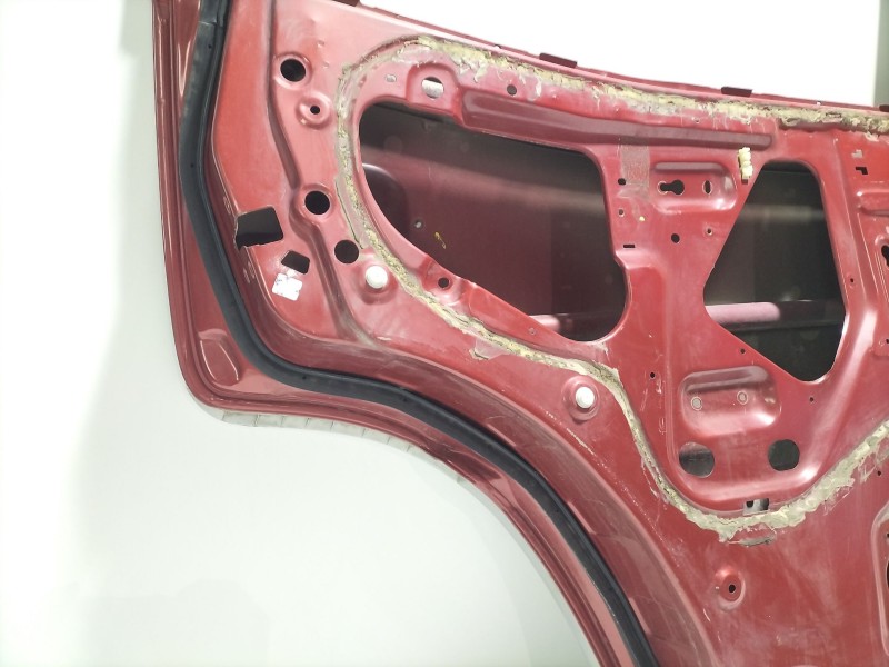 Recambio de puerta trasera izquierda para nissan terrano ii (r20) 2.7 tdi 4wd referencia OEM IAM   