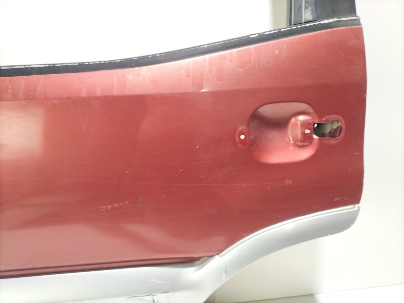 Recambio de puerta trasera izquierda para nissan terrano ii (r20) 2.7 tdi 4wd referencia OEM IAM   