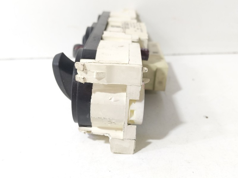 Recambio de mando climatizador para seat ibiza iv sc (6j1, 6p5) 1.4 referencia OEM IAM 6J0820045B  