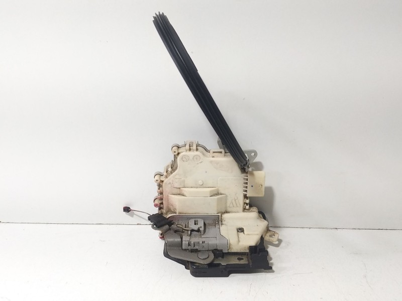 Recambio de cerradura puerta delantera derecha para seat leon (1p1) 1.4 tsi referencia OEM IAM 1P1837016  