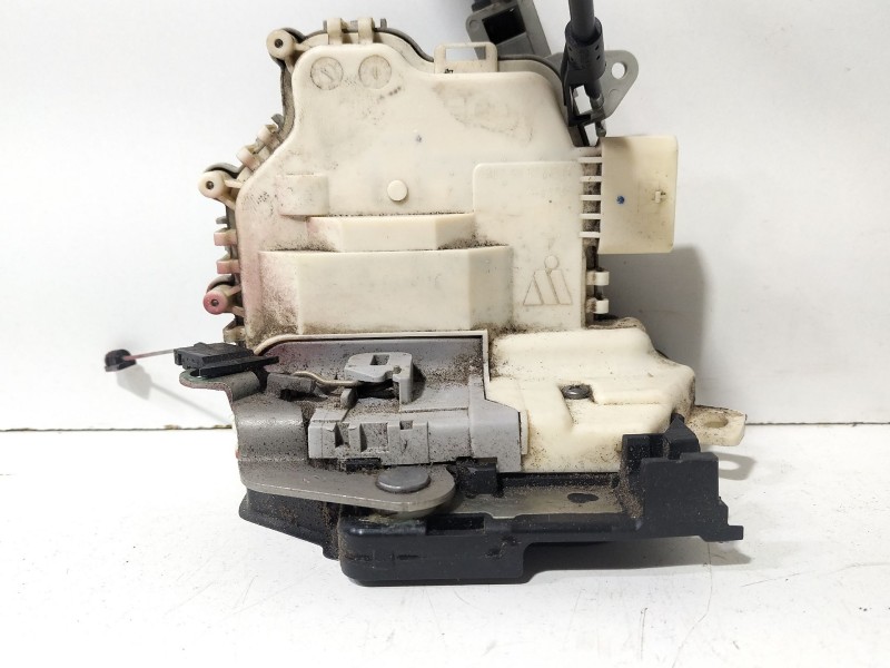 Recambio de cerradura puerta delantera derecha para seat leon (1p1) 1.4 tsi referencia OEM IAM 1P1837016  
