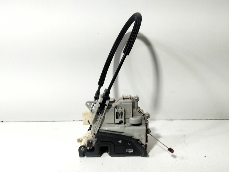Recambio de cerradura puerta delantera derecha para seat leon (1p1) 1.4 tsi referencia OEM IAM 1P1837016  