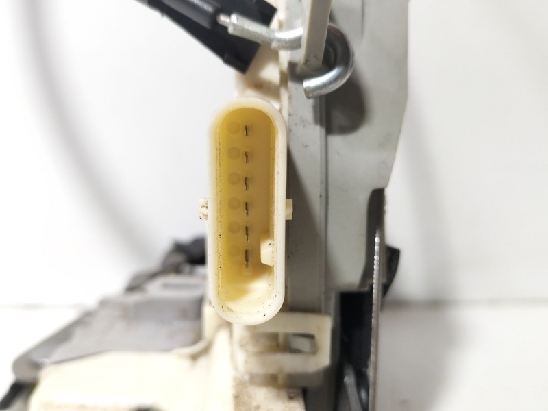 Recambio de cerradura puerta delantera derecha para seat leon (1p1) 1.4 tsi referencia OEM IAM 1P1837016  