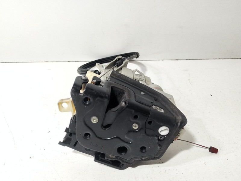 Recambio de cerradura puerta delantera derecha para seat leon (1p1) 1.4 tsi referencia OEM IAM 1P1837016  