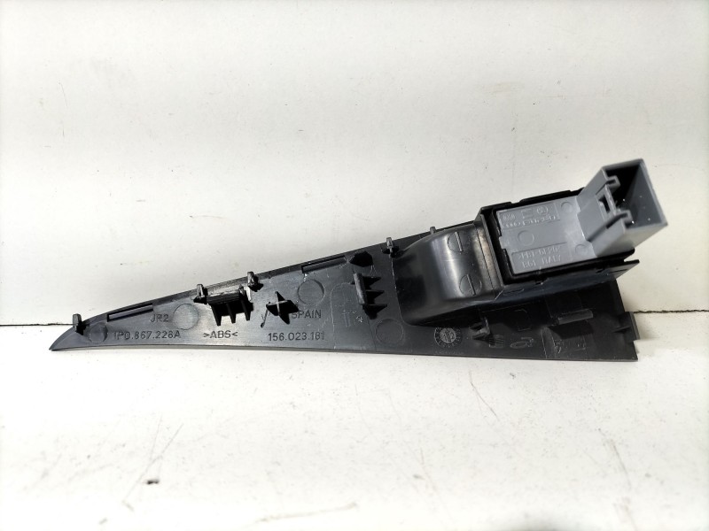Recambio de mando elevalunas trasero derecho para seat leon (1p1) 1.4 tsi referencia OEM IAM 1P0867228A  