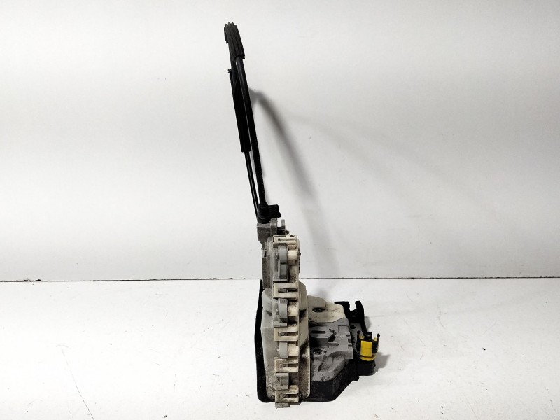 Recambio de cerradura puerta trasera derecha para seat leon (1p1) 1.4 tsi referencia OEM IAM 1P0839016D  