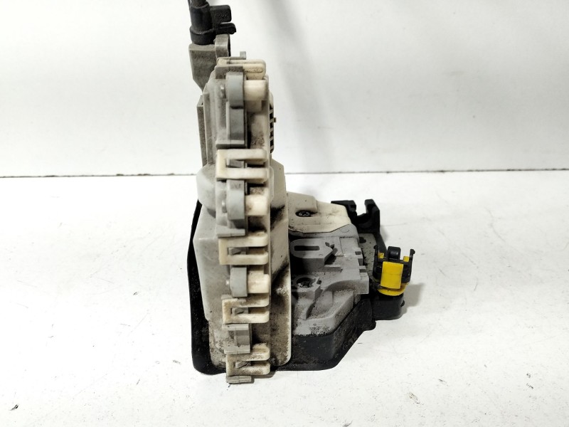 Recambio de cerradura puerta trasera derecha para seat leon (1p1) 1.4 tsi referencia OEM IAM 1P0839016D  