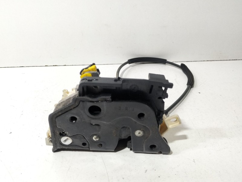 Recambio de cerradura puerta trasera derecha para seat leon (1p1) 1.4 tsi referencia OEM IAM 1P0839016D  