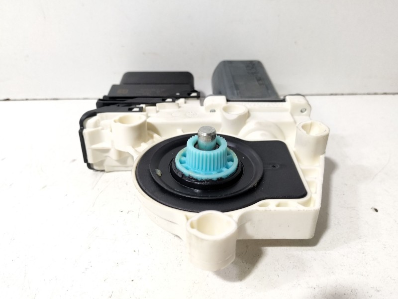 Recambio de motor elevalunas trasero izquierdo para seat leon (1p1) 1.4 tsi referencia OEM IAM 3C0959703E  