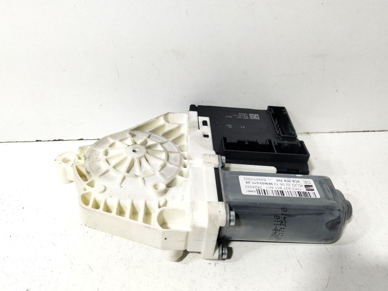 Recambio de motor elevalunas delantero izquierdo para seat leon (1p1) 1.4 tsi referencia OEM IAM 1P0837401AC  