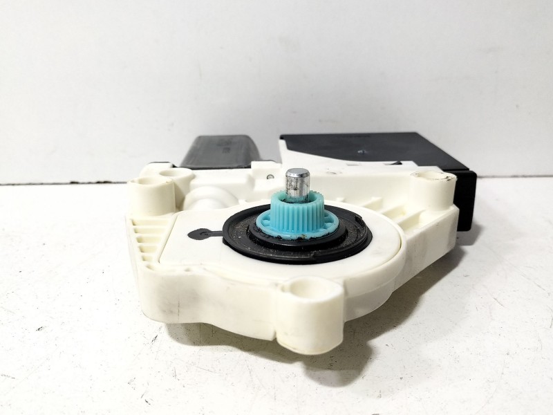 Recambio de motor elevalunas delantero derecho para seat leon (1p1) 1.4 tsi referencia OEM IAM 1P0837402AC  
