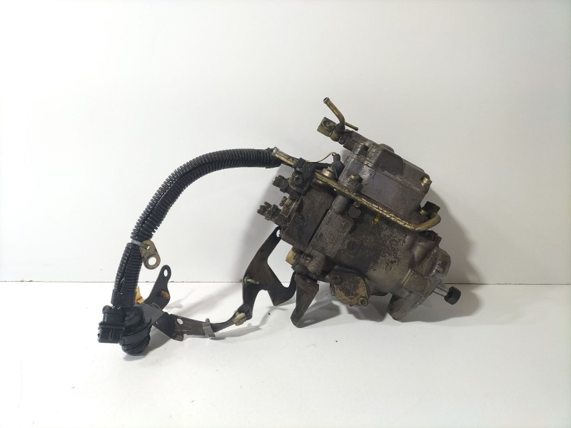 Recambio de bomba inyeccion para nissan terrano ii (r20) 2.7 tdi 4wd referencia OEM IAM 0460404974  
