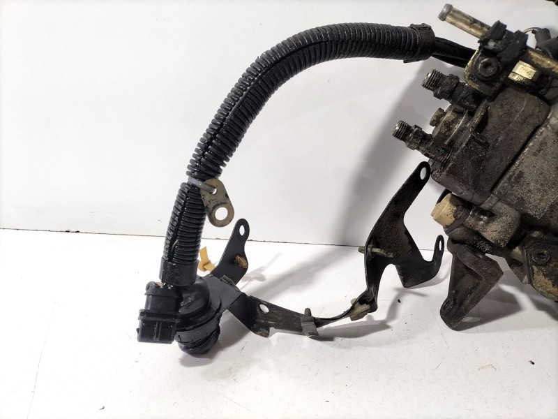 Recambio de bomba inyeccion para nissan terrano ii (r20) 2.7 tdi 4wd referencia OEM IAM 0460404974  