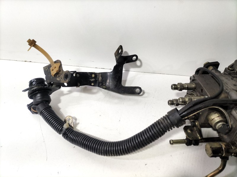 Recambio de bomba inyeccion para nissan terrano ii (r20) 2.7 tdi 4wd referencia OEM IAM 0460404974  