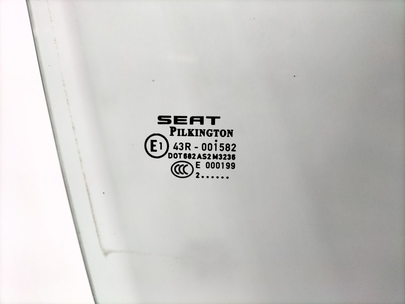 Recambio de luna delantera derecha para seat leon (1p1) 1.4 tsi referencia OEM IAM 1P0845202B  