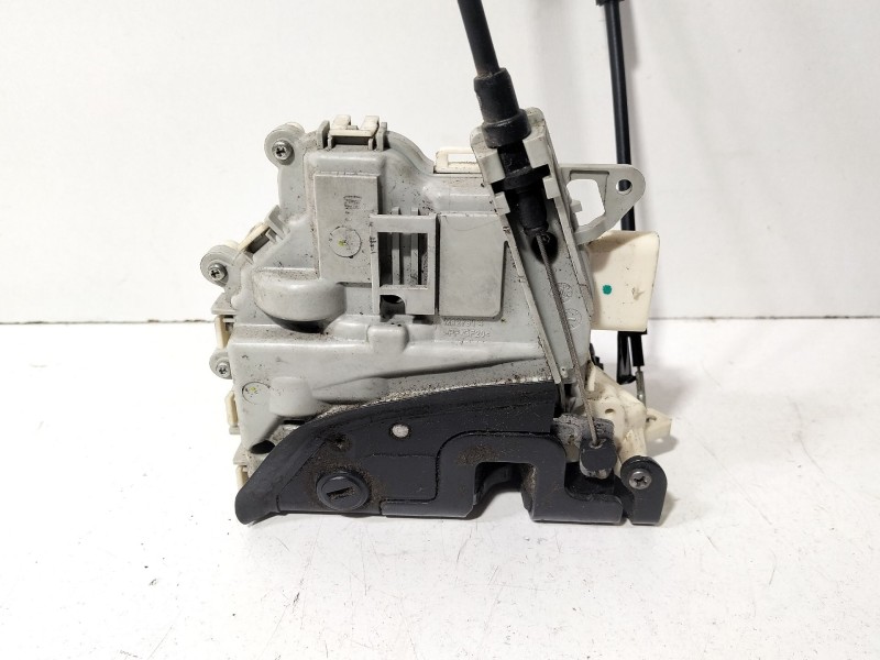 Recambio de cerradura puerta trasera izquierda para seat leon (1p1) 1.4 tsi referencia OEM IAM 1P0839015D  