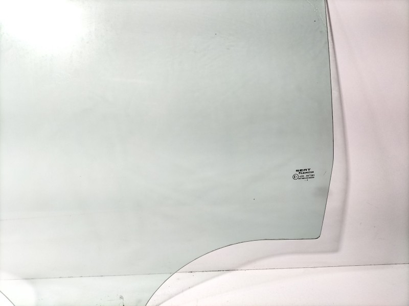 Recambio de luna trasera izquierda para seat leon (1p1) 1.4 tsi referencia OEM IAM 1P0845205D  