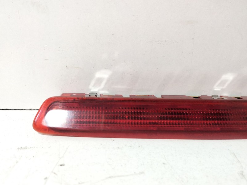 Recambio de luz central de freno para seat leon (1p1) 1.4 tsi referencia OEM IAM 6J0945097  