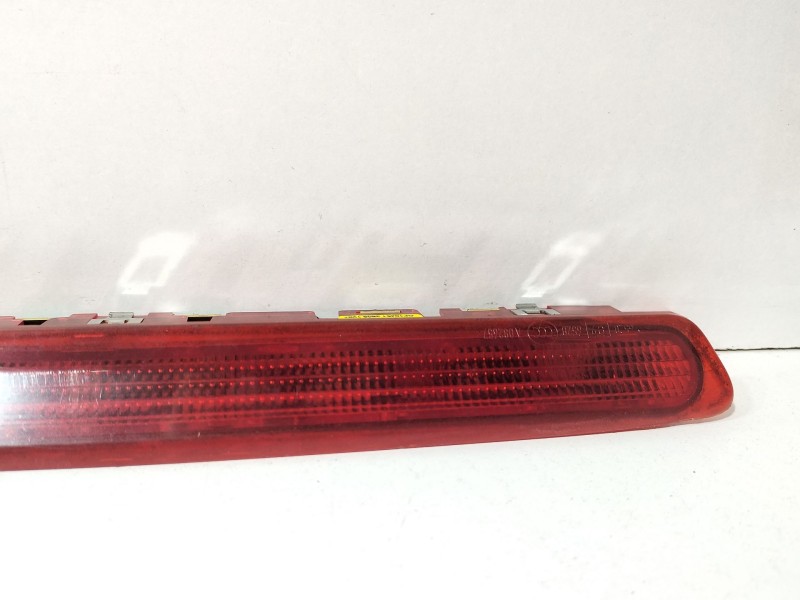 Recambio de luz central de freno para seat leon (1p1) 1.4 tsi referencia OEM IAM 6J0945097  