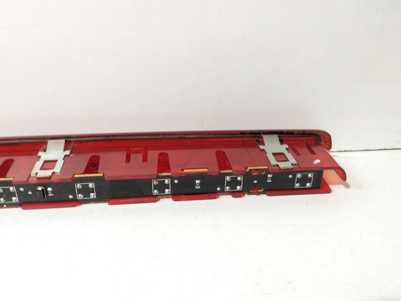 Recambio de luz central de freno para seat leon (1p1) 1.4 tsi referencia OEM IAM 6J0945097  