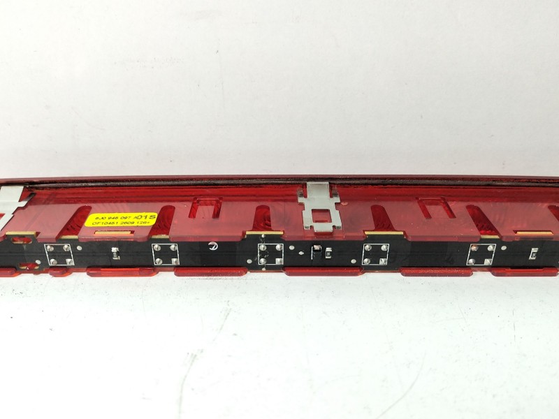 Recambio de luz central de freno para seat leon (1p1) 1.4 tsi referencia OEM IAM 6J0945097  