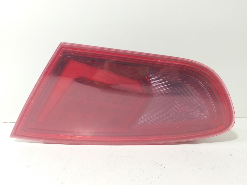 Recambio de piloto trasero derecho interior para seat leon (1p1) 1.4 tsi referencia OEM IAM 1P0945094M  