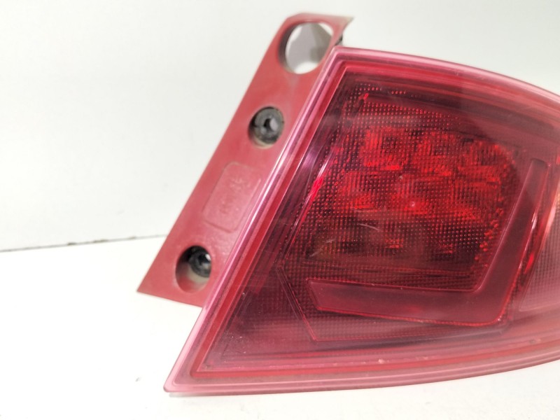 Recambio de piloto trasero derecho para seat leon (1p1) 1.4 tsi referencia OEM IAM 1P0945112G  